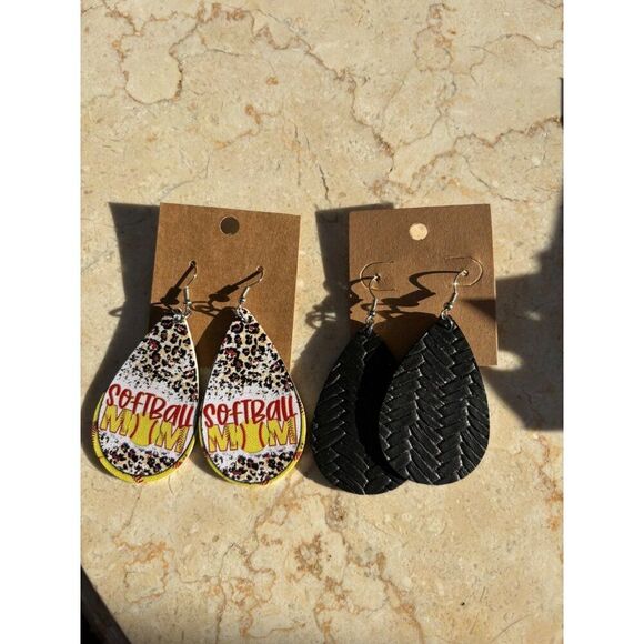 Softball Mom & Black Textured Teardrop Earrings Set - Picture 2 of 7